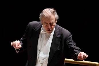 Gergiev sul podio di Santa Cecilia per il festival Čajkovskij: No all'omologazione Gergiev sul podio di Santa Cecilia per il festival Čajkovskij: No all'omologazione