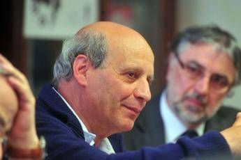 Morto Michele Gesualdi, simbolo lotta biotestamento Morto Michele Gesualdi, simbolo lotta biotestamento