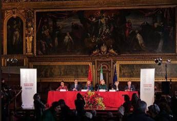 Al via i lavori del Forum Culturale Italia-Cina, Rutelli: 'Intreccio crea opportunità' Al via i lavori del Forum Culturale Italia-Cina, Rutelli: 'Intreccio crea opportunità'