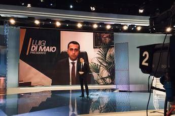 Di Maio gela Gentiloni: E' sceso nella mischia, si dimetta Di Maio gela Gentiloni: E' sceso nella mischia, si dimetta