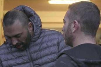 Botte a troupe Rai, Spada a processo Botte a troupe Rai, Spada a processo