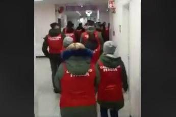 Blitz Casapound all'ospedale di Bolzano Blitz Casapound all'ospedale di Bolzano