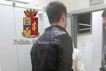 Impenna e spara: catturato 21enne in fuga Impenna e spara: catturato 21enne in fuga