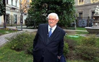 Addio a Giuseppe Galasso, sua la prima legge sull'ambiente Addio a Giuseppe Galasso, sua la prima legge sull'ambiente