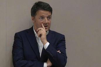 Renzi sul set: Io come Alberto Angela? Lui è più bravo Renzi sul set: Io come Alberto Angela? Lui è più bravo