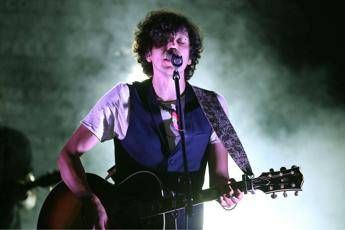 Sali sul palco con noi, Ermal Meta cerca bimbo prodigio Sali sul palco con noi, Ermal Meta cerca bimbo prodigio