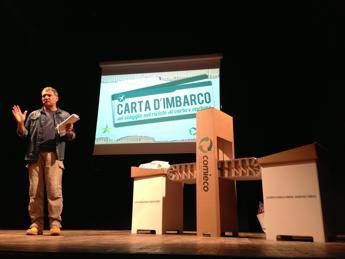 Riciclo, va in scena 'Carta d'imbarco' Riciclo, va in scena 'Carta d'imbarco'