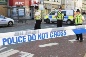 Esplosione a Leicester, crolla palazzina: 4 morti Esplosione a Leicester, crolla palazzina: 4 morti