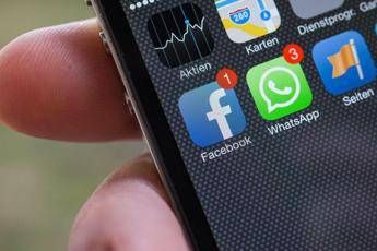Non sai per chi votare? Ti aiuta Facebook Non sai per chi votare? Ti aiuta Facebook