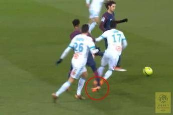 Neymar, la caviglia fa crac Neymar, la caviglia fa crac