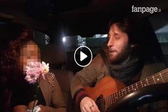 8 marzo, serenata e fiori alle prostitute 8 marzo, serenata e fiori alle prostitute
