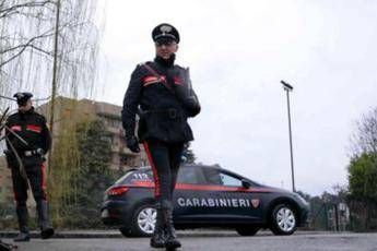 Neonata trovata morta tra i rifiuti Neonata trovata morta tra i rifiuti