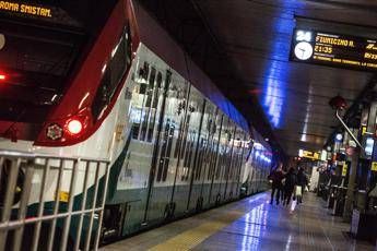 Bollette, treni e posta: tutto più caro nel 2017 Bollette, treni e posta: tutto più caro nel 2017