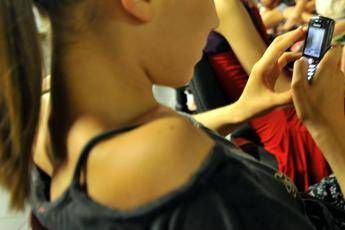 Tumori e telefonini, i rischi Tumori e telefonini, i rischi