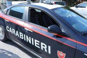 Tenta di uccidere la ex moglie a colpi di roncola Tenta di uccidere la ex moglie a colpi di roncola