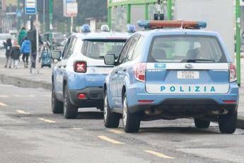 Coltellate alla fidanzata dopo una lite Coltellate alla fidanzata dopo una lite