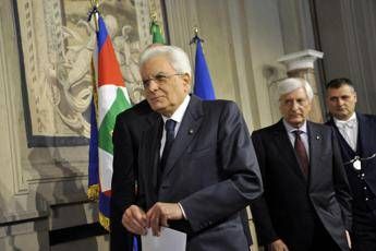 Assedio a Mattarella Assedio a Mattarella