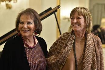 Gli 80 anni della Cardinale: festa al Teatro San Carlo Gli 80 anni della Cardinale: festa al Teatro San Carlo