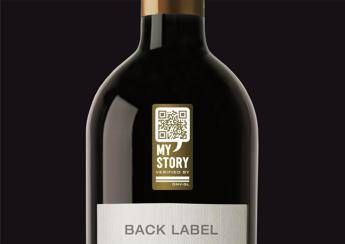 Vino 4.0 tracciato dalla vite alla bottiglia Vino 4.0 tracciato dalla vite alla bottiglia