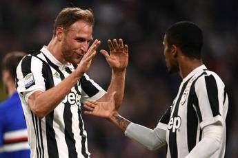 Il Napoli frena, la Juve scappa Il Napoli frena, la Juve scappa