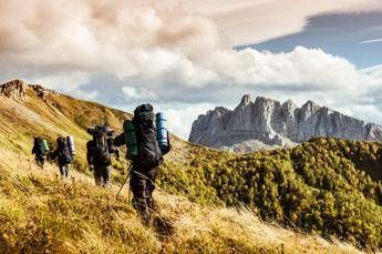 Insegnanti a lezione di montagna Insegnanti a lezione di montagna