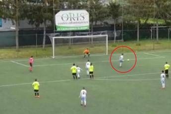 Il fallo non c'è, Nicolò sbaglia il rigore di proposito Il fallo non c'è, Nicolò sbaglia il rigore di proposito