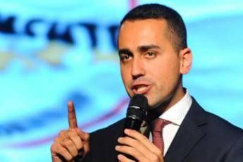 Di Maio: L'Italia non può aspettare Di Maio: L'Italia non può aspettare