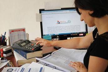 Scatta l'ingorgo fiscale Scatta l'ingorgo fiscale