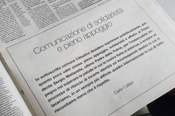 Compra pagina sul giornale per sostenere Mattarella Compra pagina sul giornale per sostenere Mattarella