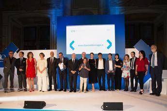 Raccontare la sclerosi multipla, a Roma il premio letterario Roche Raccontare la sclerosi multipla, a Roma il premio letterario Roche