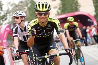 Giro d'Italia, Chaves vince sesta tappa Giro d'Italia, Chaves vince sesta tappa