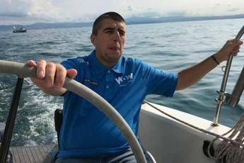 In solitaria verso il Sud, Marco Rossato naviga i mari della Puglia In solitaria verso il Sud, Marco Rossato naviga i mari della Puglia