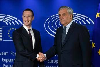 Privacy, Zuckerberg alla Ue: Mi scuso Privacy, Zuckerberg alla Ue: Mi scuso