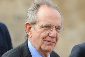 L'allarme di Padoan L'allarme di Padoan