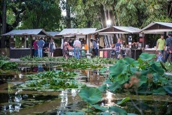 All'Orto botanico di Palermo torna 'Una marina di libri' All'Orto botanico di Palermo torna 'Una marina di libri'