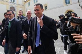 Di Maio ci riprova: Spostiamo Savona Di Maio ci riprova: Spostiamo Savona