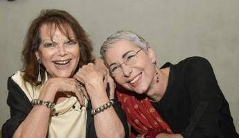 Pace fatta tra Claudia Cardinale e Ottavia Fusco Squitieri Pace fatta tra Claudia Cardinale e Ottavia Fusco Squitieri
