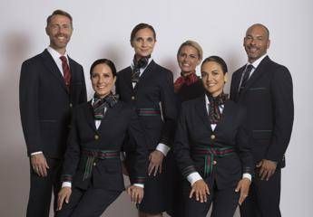 Ecco le nuove divise Alitalia Ecco le nuove divise Alitalia