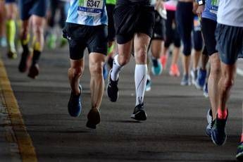 Mezza maratona a Roma, strade chiuse e bus deviati Mezza maratona a Roma, strade chiuse e bus deviati