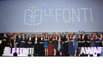 Strategie per la gestione della crisi d'impresa. Paul Hastings, Roedl & Partner, Bird & Bird e LS LexJus Sinacta tra i premiati Strategie per la gestione della crisi d'impresa. Paul Hastings, Roedl & Partner, Bird & Bird e LS LexJus Sinacta tra i premiati