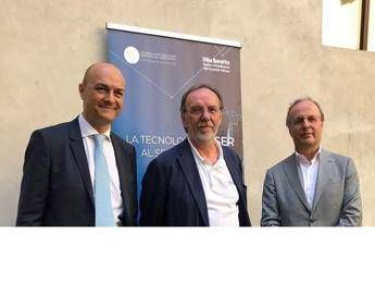 Medicina riabilitativa e tecnologia laser: nuovo primato messo a segno dall'Ospedale Valduce e Quanta System Medicina riabilitativa e tecnologia laser: nuovo primato messo a segno dall'Ospedale Valduce e Quanta System
