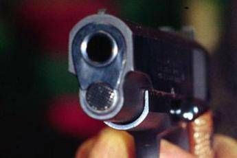 Sì a 'pistola facile' per 4 italiani su 10 Sì a 'pistola facile' per 4 italiani su 10