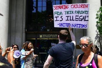 Giudice Usa: Riunire famiglie migranti Giudice Usa: Riunire famiglie migranti