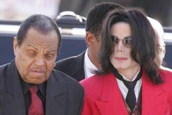 E' morto il padre di Michael Jackson E' morto il padre di Michael Jackson