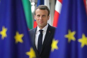 Macron: Centri nei Paesi di primo arrivo Macron: Centri nei Paesi di primo arrivo