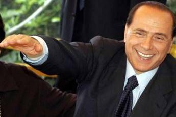 Cena Arcore va di traverso a M5S Cena Arcore va di traverso a M5S