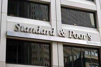 S&P taglia stima su crescita italiana S&P taglia stima su crescita italiana