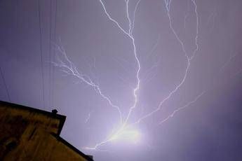 Nubifragi e bombe d'acqua: Mala tempora Nubifragi e bombe d'acqua: Mala tempora