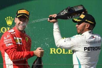 Vince Hamilton, Ferrari sul podio Vince Hamilton, Ferrari sul podio