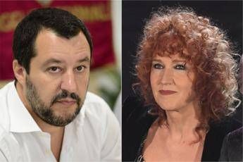 Botta e risposta Salvini-Mannoia Botta e risposta Salvini-Mannoia
